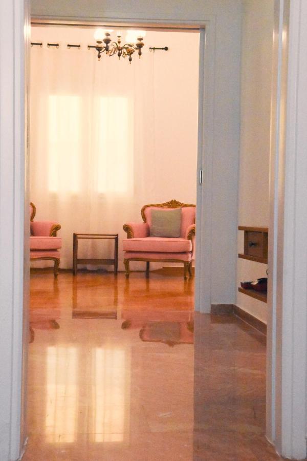 Ellis House Apartment Agrinio Exterior photo